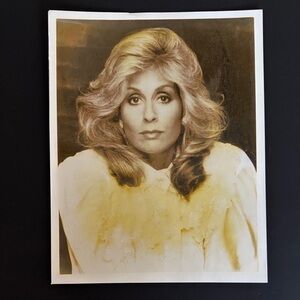Who's The Boss" Judith Light Faded Signed Photo